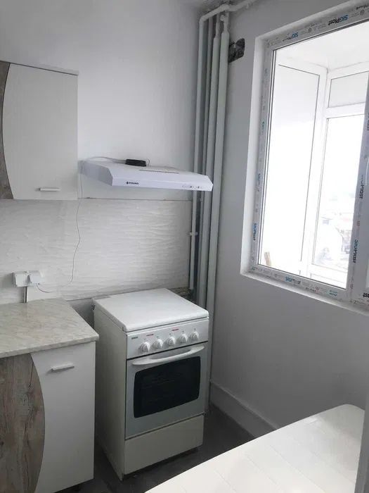 APARTAMENT 2 CAMERE 1 MAI METROU - Poză 4