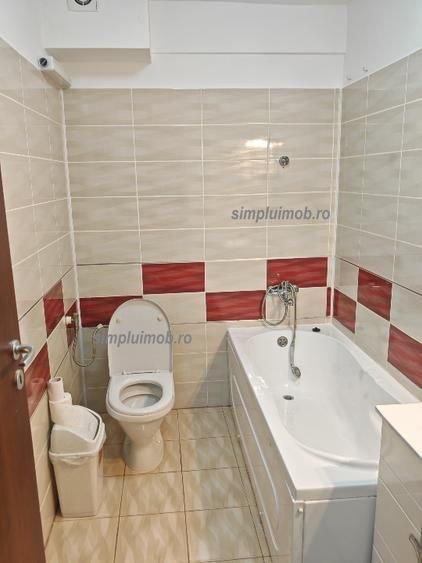 Mobilat Utilat Apartament cu 2 Camere Aproape de Metrou - Poză 8