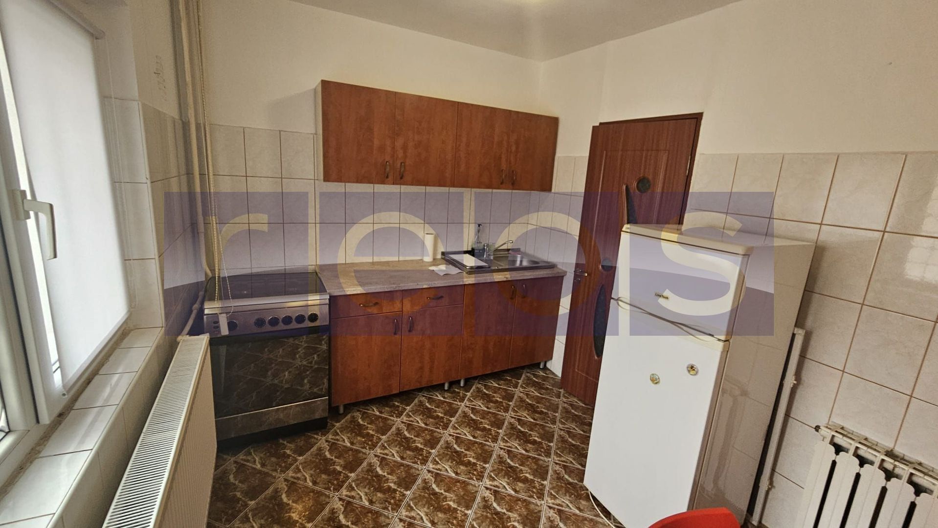 DE INCHIRIAT GARSONIERA SPATIOASA ZONA TIMPURI NOI - Poză 4