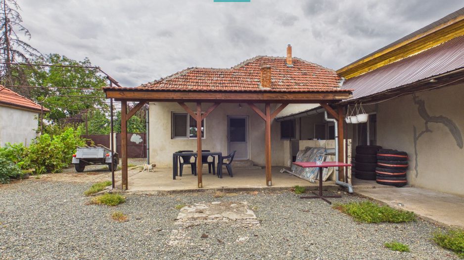 Casă solidă în Curtici cu teren de 1166 mp - Poză 28