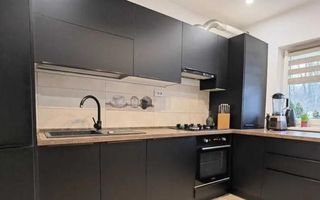 Vilă modernă cu 4 camere, lângă pădure, în Tunari - Poză 7