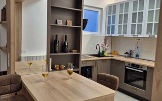 AP. 2 CAMERE VICTORIEI, PRIMA INHCIRIERE, RENOVAT, CENTRALA, PARCARE - Poză 5