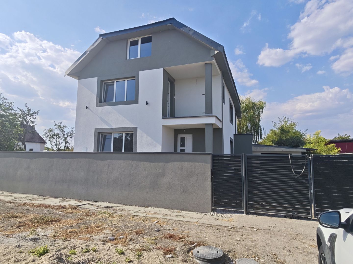 Casa Individuala Becicherecu Mic,P+M,4 Camere,2 Bai,Garaj - Poză 2