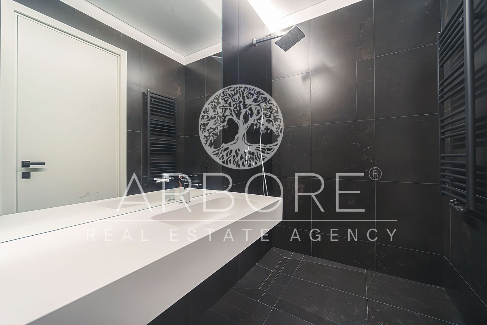 Apartament de Vânzare cu 3 Camere în Zona de Nord a Bucureștiului - Poză 23