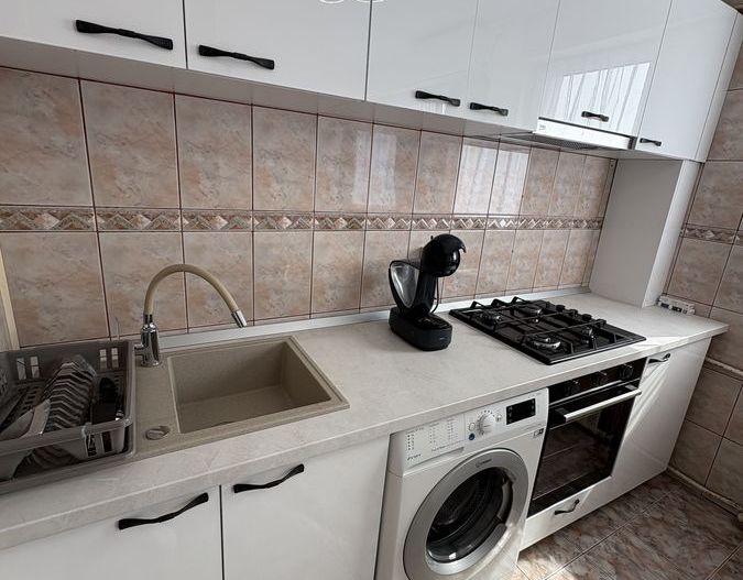 Minis, sector 3 - Poză 9