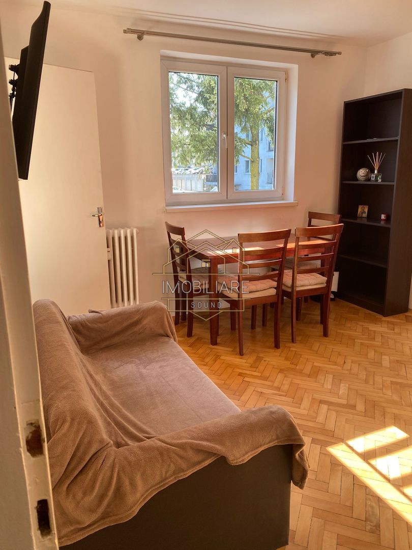 Apartament de închiriat zona Strada Aron Pumnul, 2 camere - Poză 5