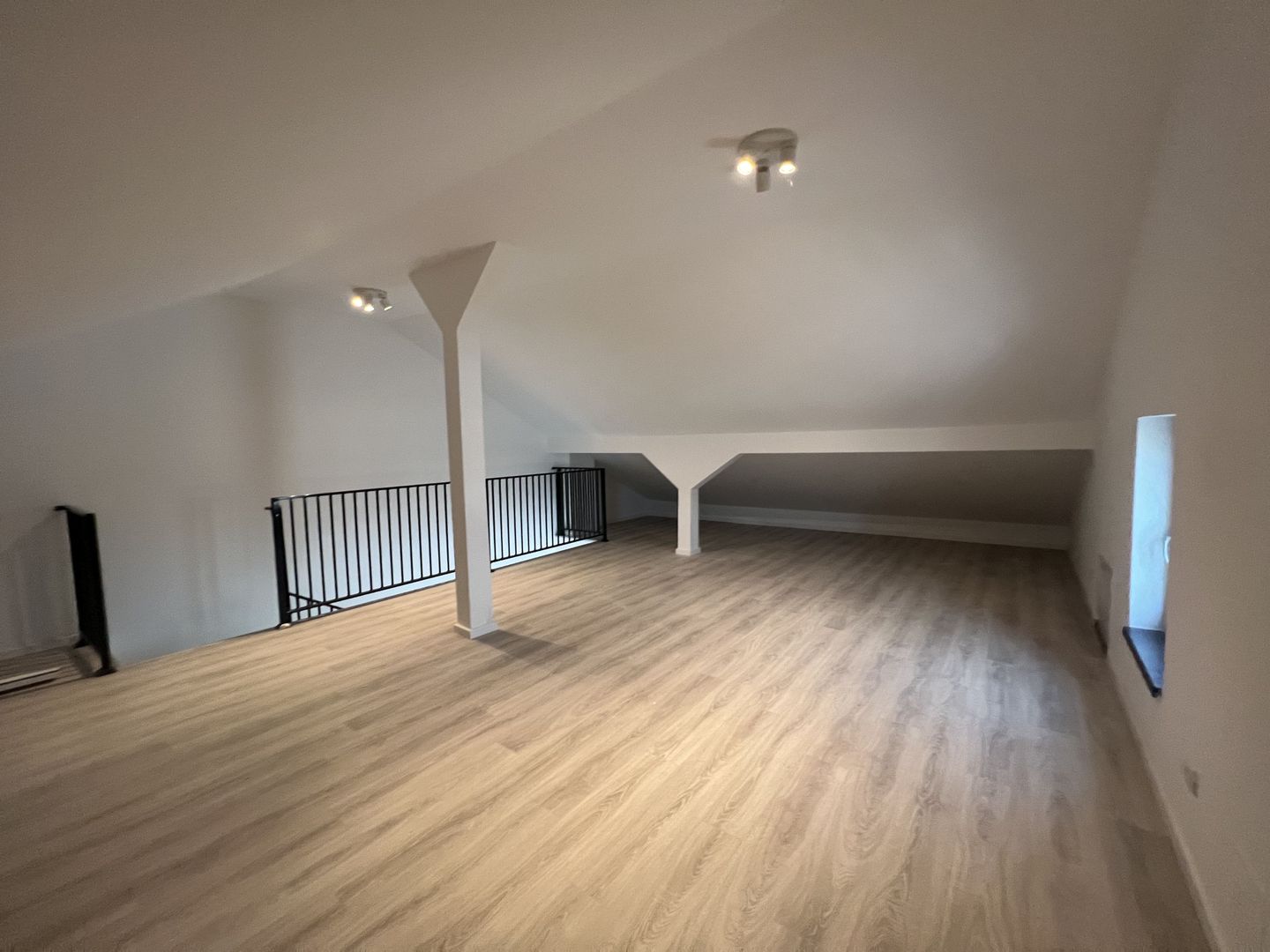 CASA DE INCHIRIAT - Poză 16