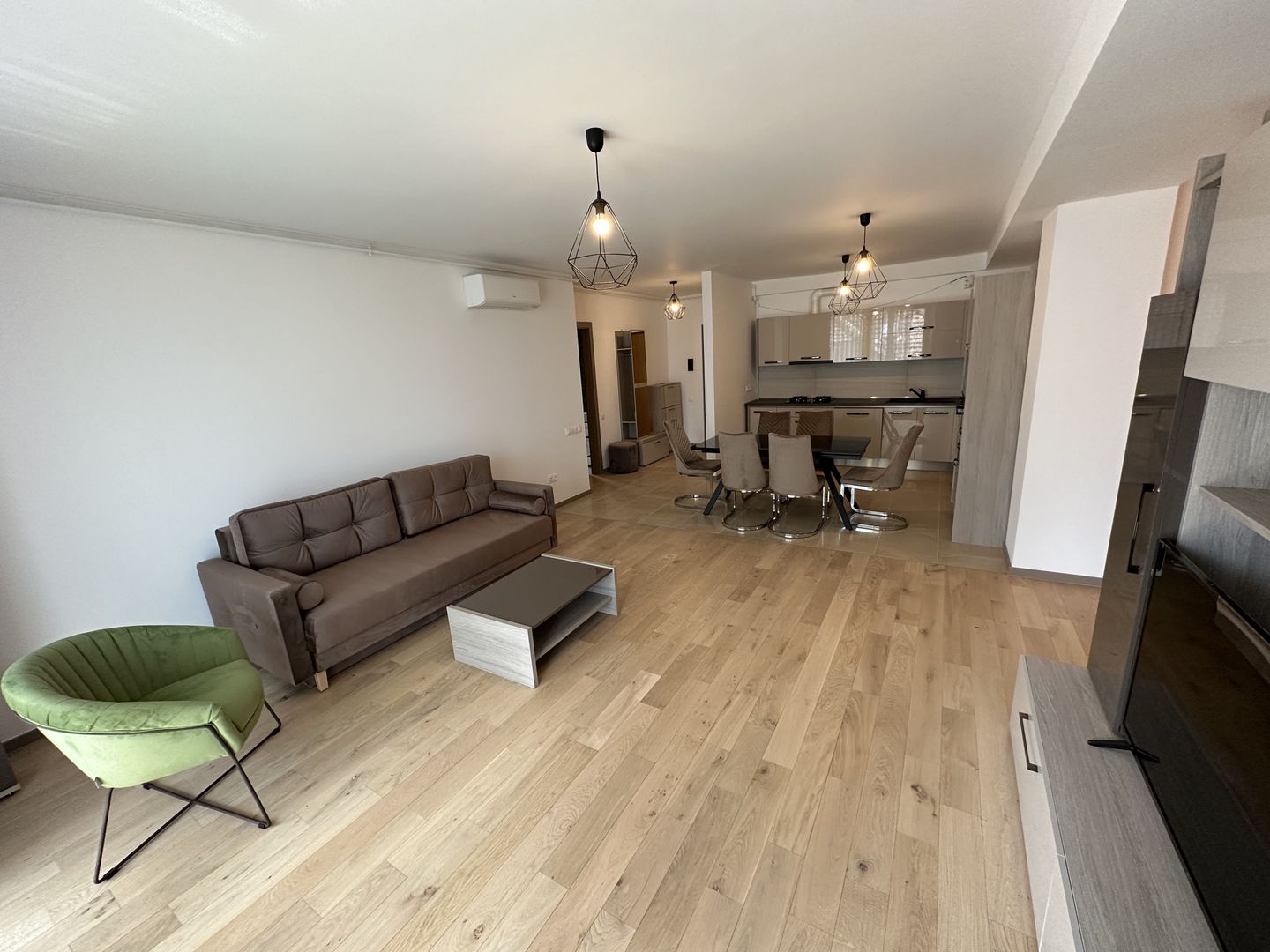 Apartament bloc nou 3 camere - parcare subterana - Poză 7