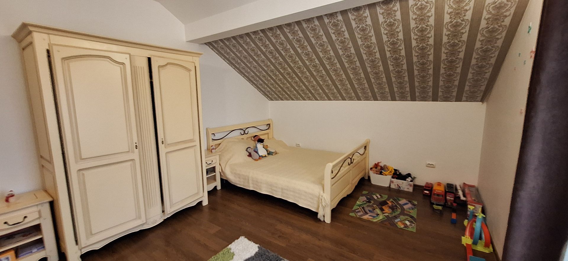 Casa individuala frumoasa si spatioasa in Giroc - Poză 37