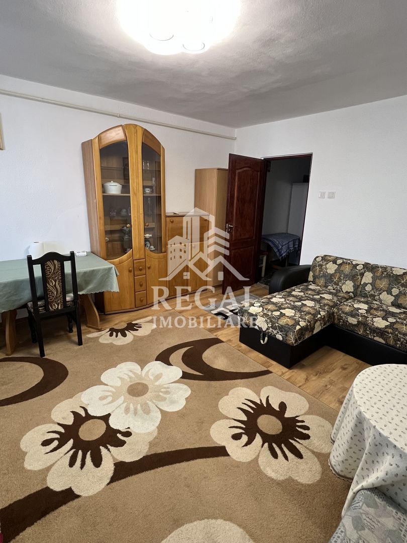 Garsonieră de închiriat – zona Micro 3 (bloc K6) - Poză 3