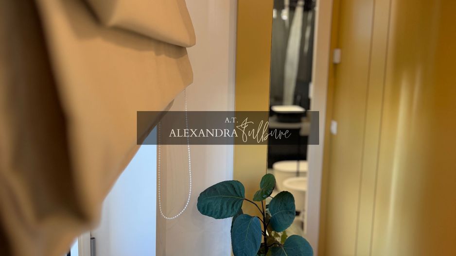 Apartament PREMIUM cu curte, terasă și lift cu acces direct în living - Poză 46