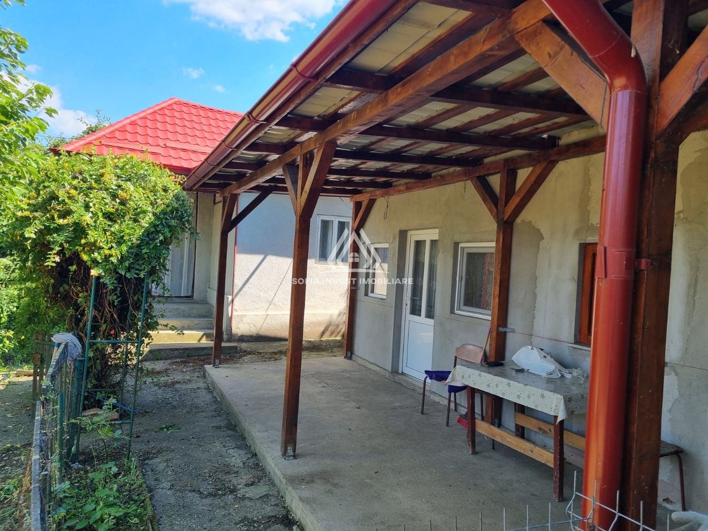 CASĂ LA ȚARĂ, SÂMBOLENI, COMUNA CAMARAȘU - Poză 3