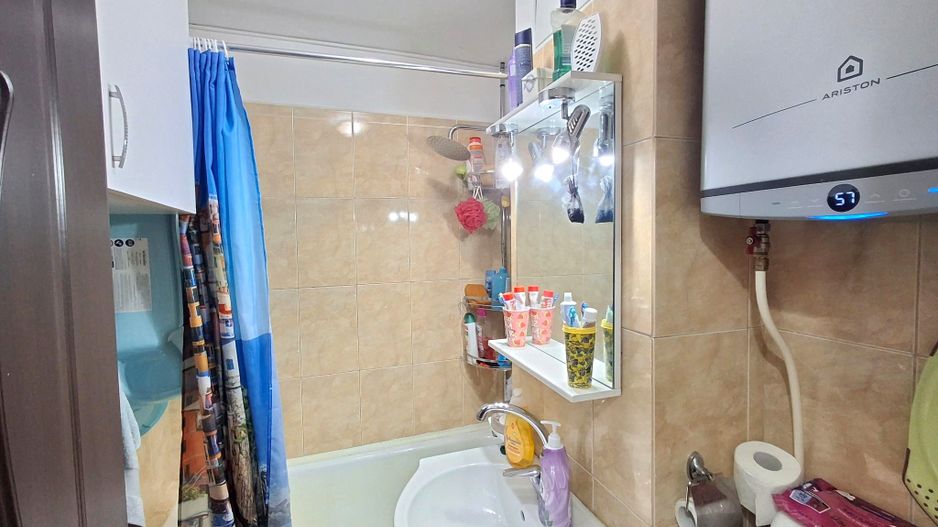 DE VANZARE Apartament 2 Camere Tei - Poză 10