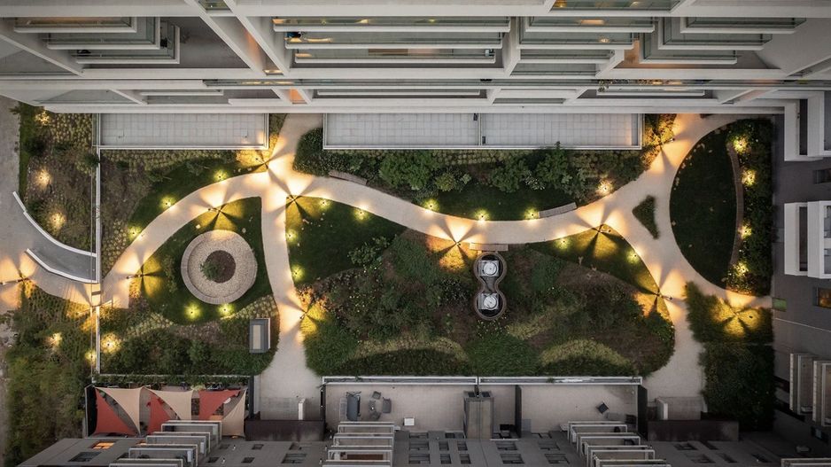 Prima Vista - Poză 2