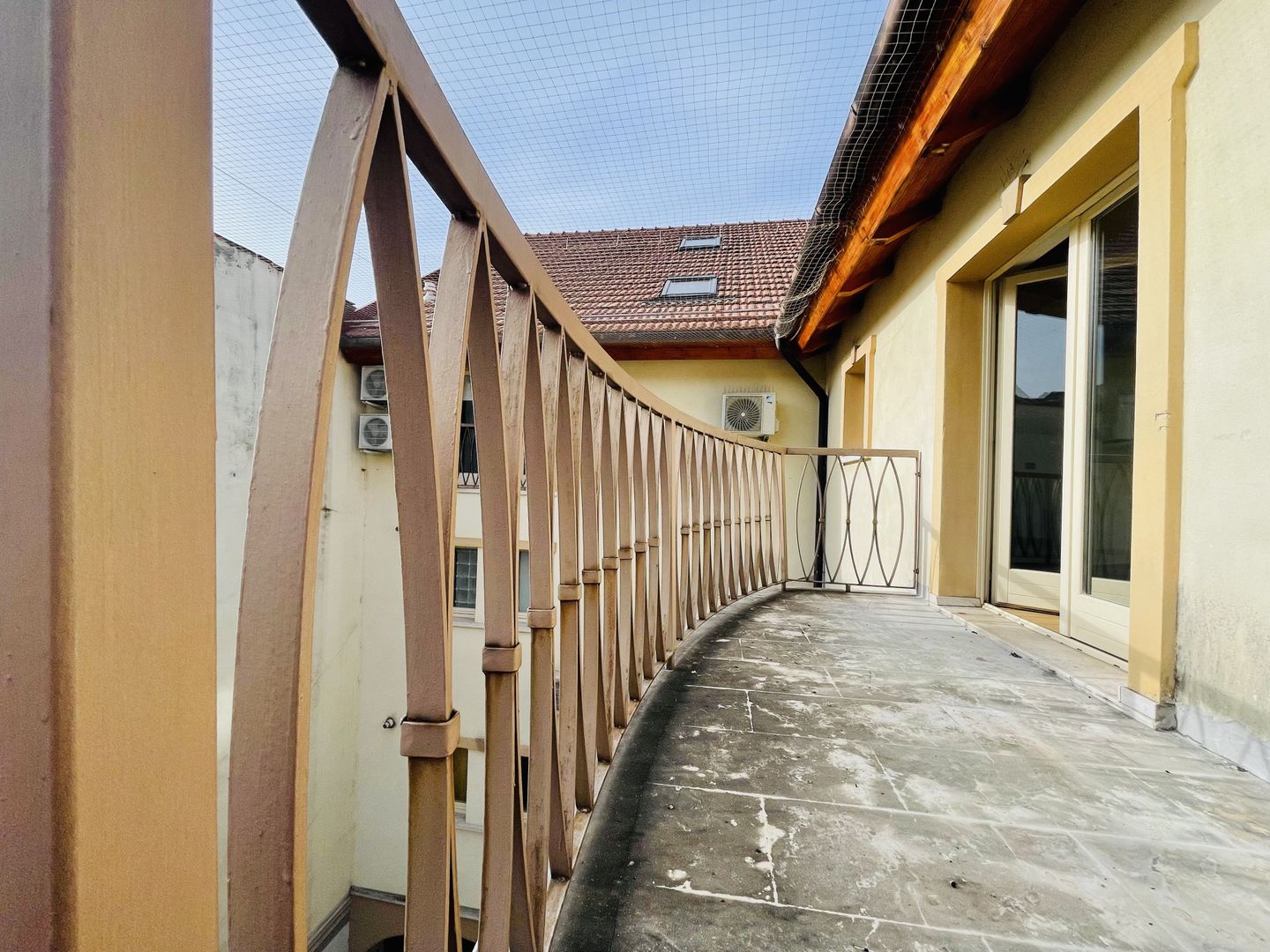 P-ta Unirii - Comision 0% | Apartament 3 camere-113 mp | Imobil 2008 - Poză 2