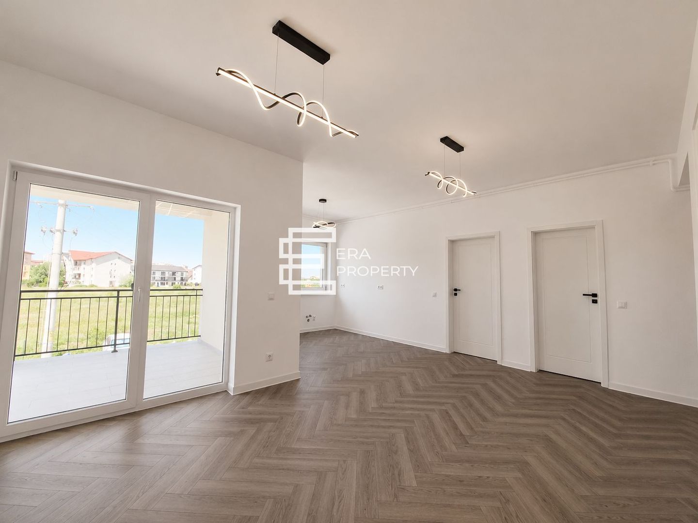 Apartament 3 camere -71 mp- ETAJ 1 - la cheie -boxa - intabulat-Selimbar - Poză 4