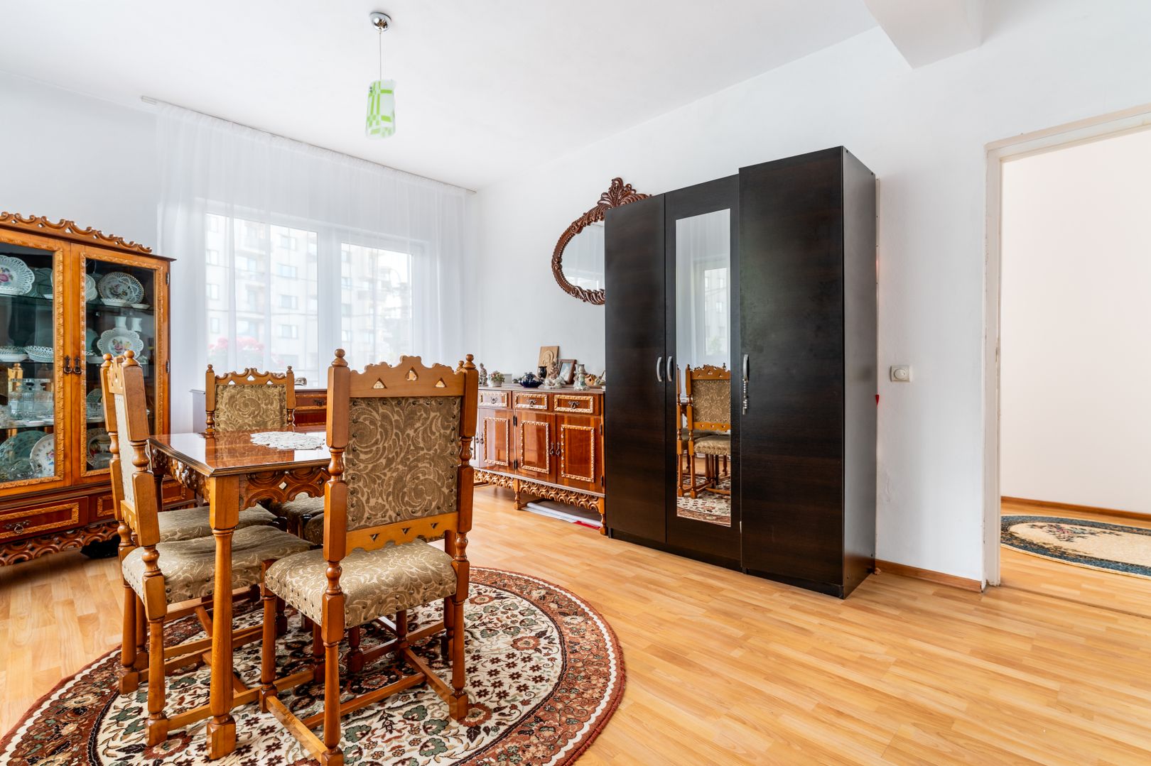 Casa cu 10 camere de vanzare pe str. Corneliu Coposu - Poză 17