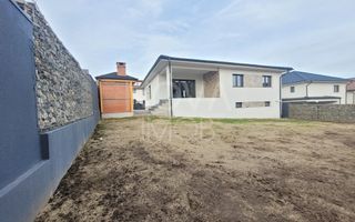 Casa individuala pe un singur nivel cu garaj dublu - Selimbar - Poză 2