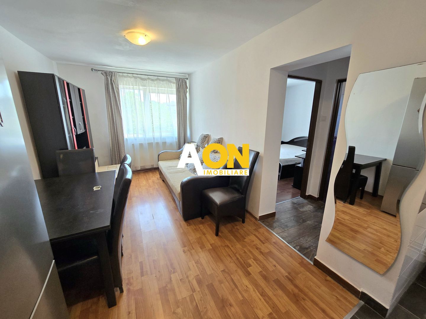 Apartament cu 2 Camere, Complet Mobilat, Zona Bld. Transilvaniei - Poză 1