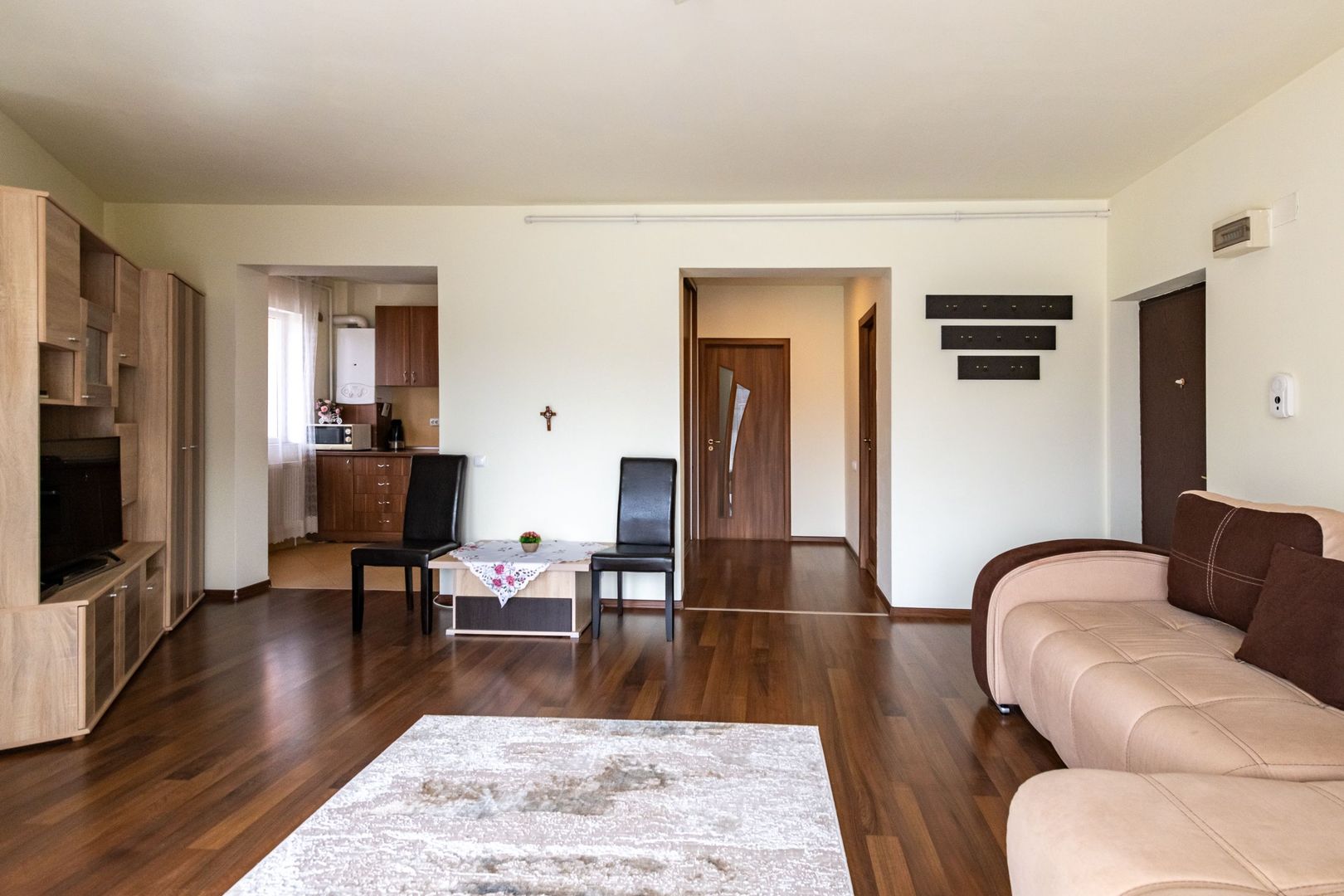 zona Europa - 2 camere luminos, etaj 1 - Poză 6