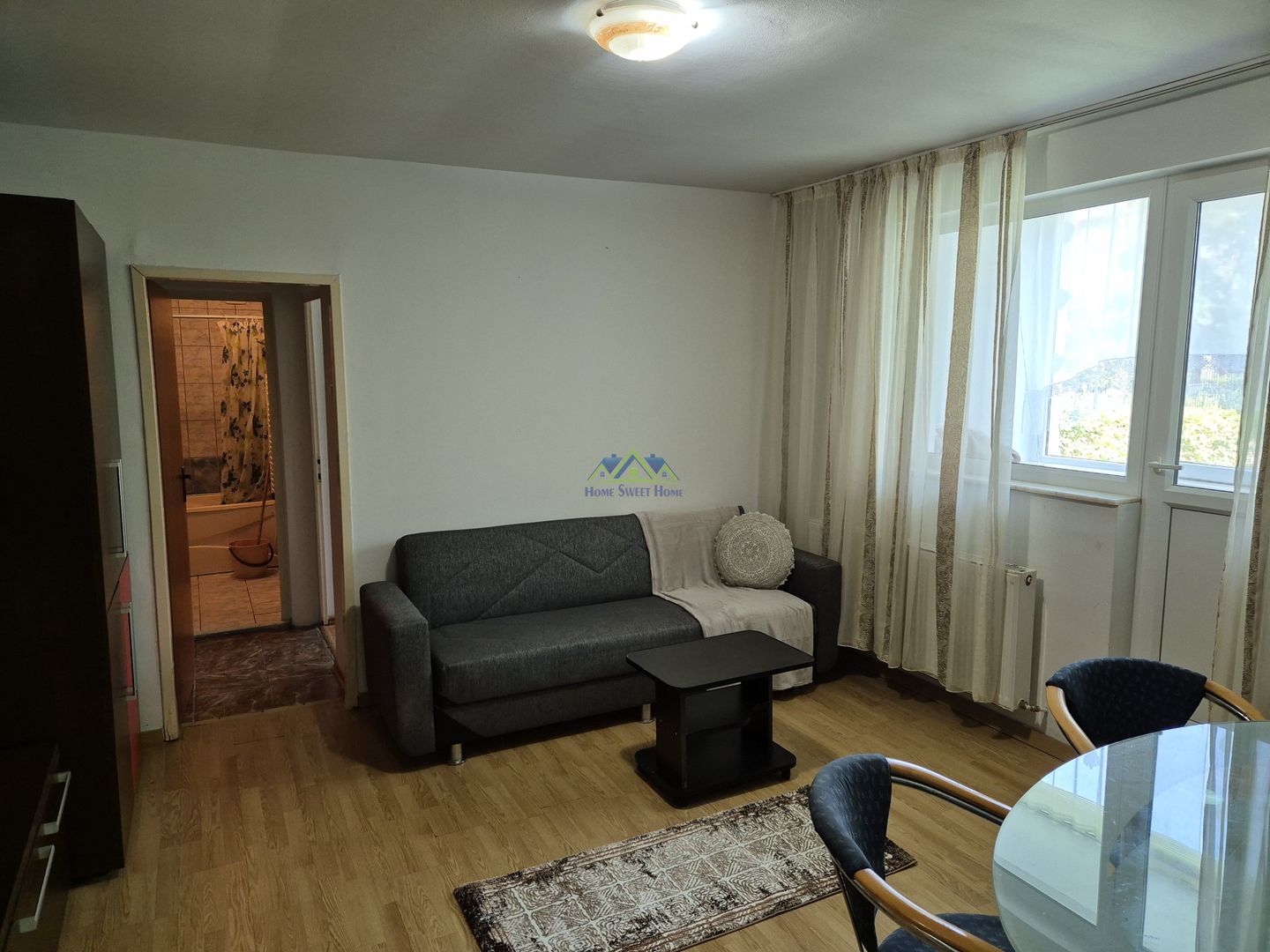 Vand apartament 2 camere, zona M3(U4), parter, balcon, gradina in fata - Poză 4