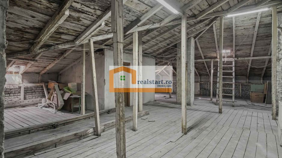 Vila individuala, S+P+E+Pod, curte 500mp, ideal Bistro-caffe, birouri - Poză 32