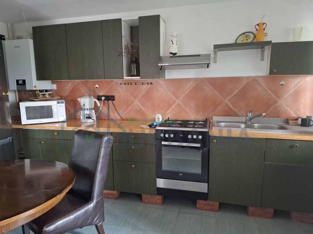 Apartament 2 camere, 70 mp, cu terasă și parcare, Valea Lupului - Poză 8