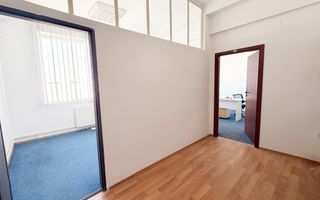 Birouri de închiriat | Aradul nou | 3 camere - Poză 2