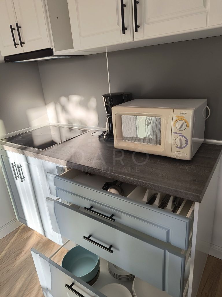 Ap cu 2 camere in centru, decomandat - Poză 4