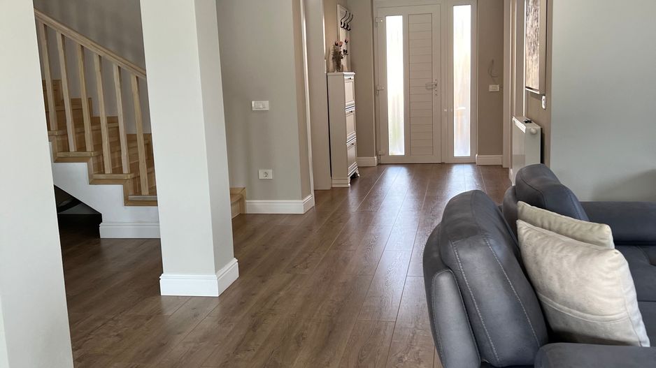 Vila superba Dumbravita - Poză 7