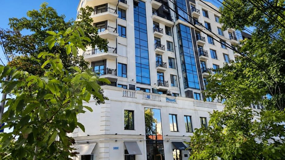 Chirie, apartament, 3 camere, str. Mitropolit Petru Movilă, Centru - Poză 1