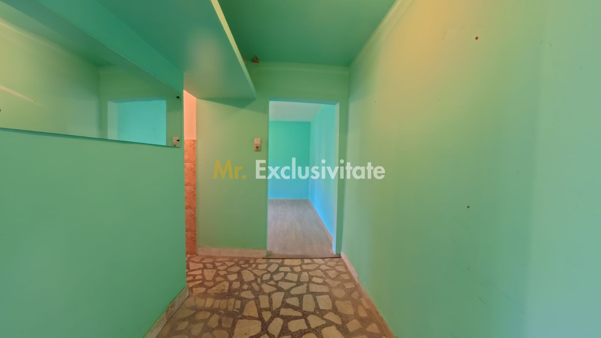 DE VANZARE APARTAMENT 2 CAMERE - Poză 5
