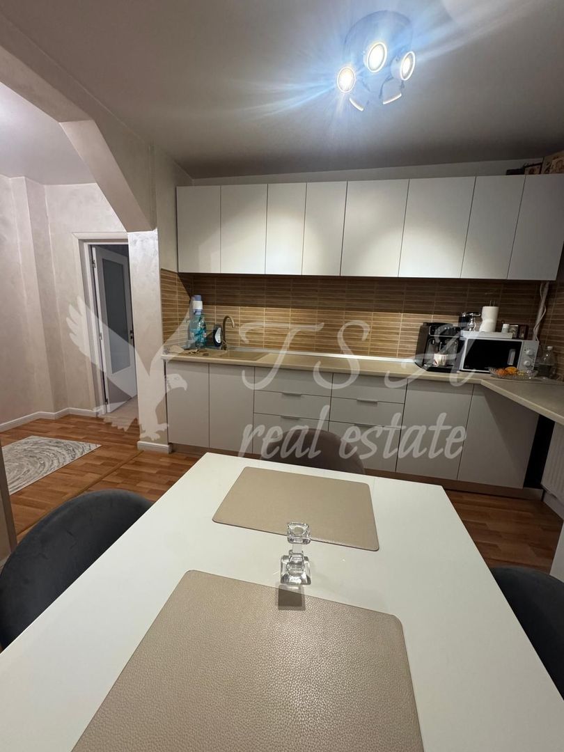 Apartament 3 camere, decomandat, zona Sebastian - Poză 11