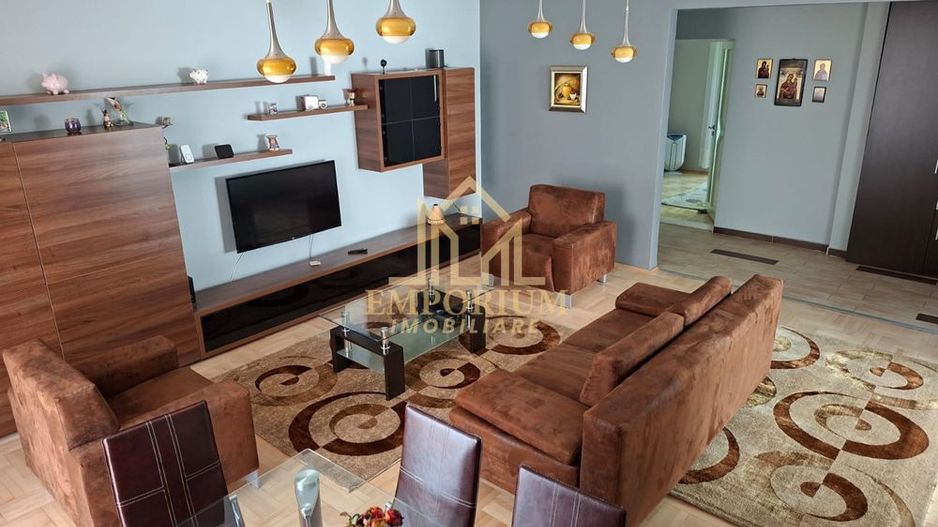 3 camere decomandate, Jacuzzi, Parcare, AC, Buna Ziua, Rompetrol - Poză 2