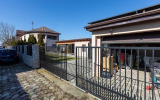 Casă/Vilă modernă de vânzare la intrare în Bogdan Vodă, județul Bacău. - Poză 15