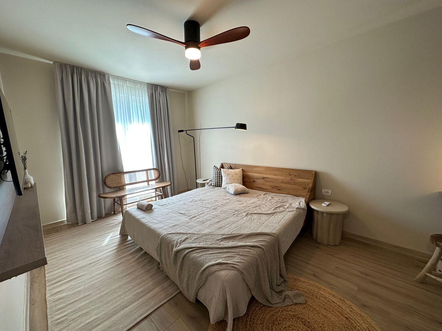 Apartament deosebit  2 camere zona Lipovei - Poză 12