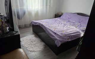 APARTAMENT CU 3 CAMERE DE VÂNZARE – MICRO 17 - Poză 3