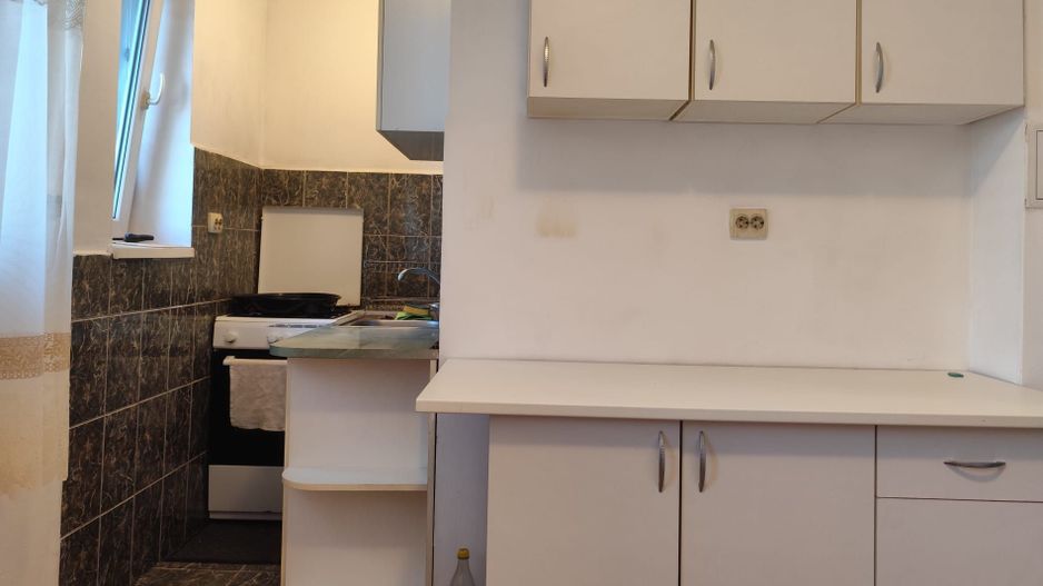 Apartament 2 camere central, langa Podul Decebal, Oradea - VANZARE - Poză 8