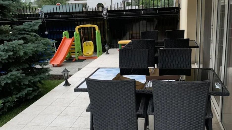 De vanzare Pensiune Eforie Nord la doi pasi de mare - Poză 13