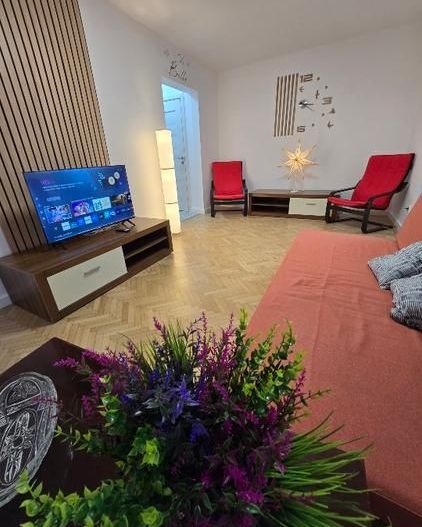 Apt 2 camere Stefan Cel Mare - Cu Un Balcon Marisor - Poză 1