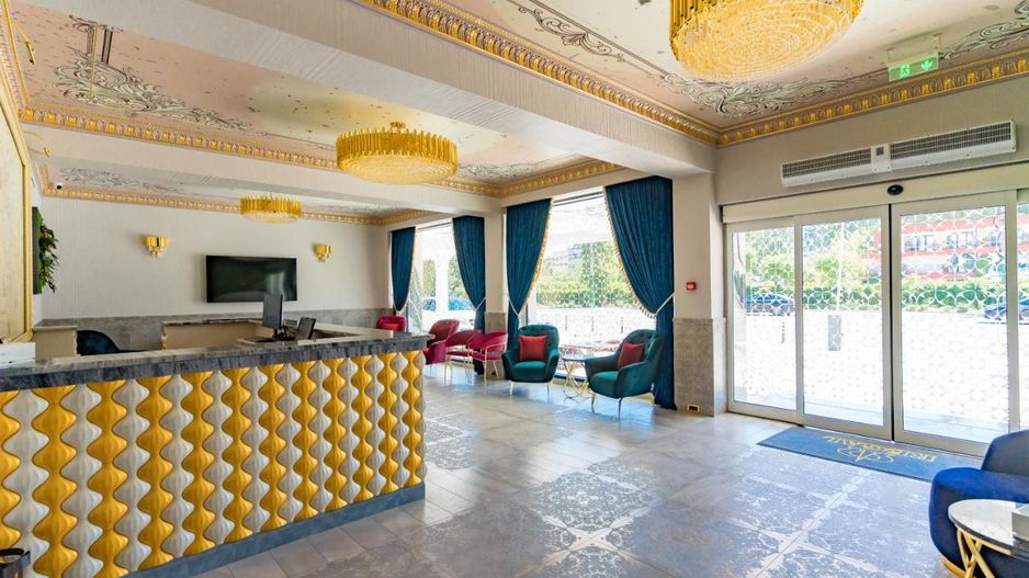 W REGAL Boutique Hotel & Spa – Mamaia - Poză 9