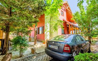Vilă S+P+M, 2 fronturi stradale, ideală locuit/birouri/clinică, grădiniță, etc - Poză 1
