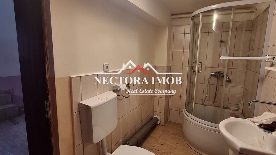 NECTORA IMOB-CASA mare 5 camere, 3 bai, pod, demisol pentru birouri - Poză 15