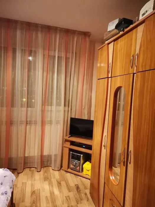 Apartament cu 2 dec,Micro 13 - Poză 1