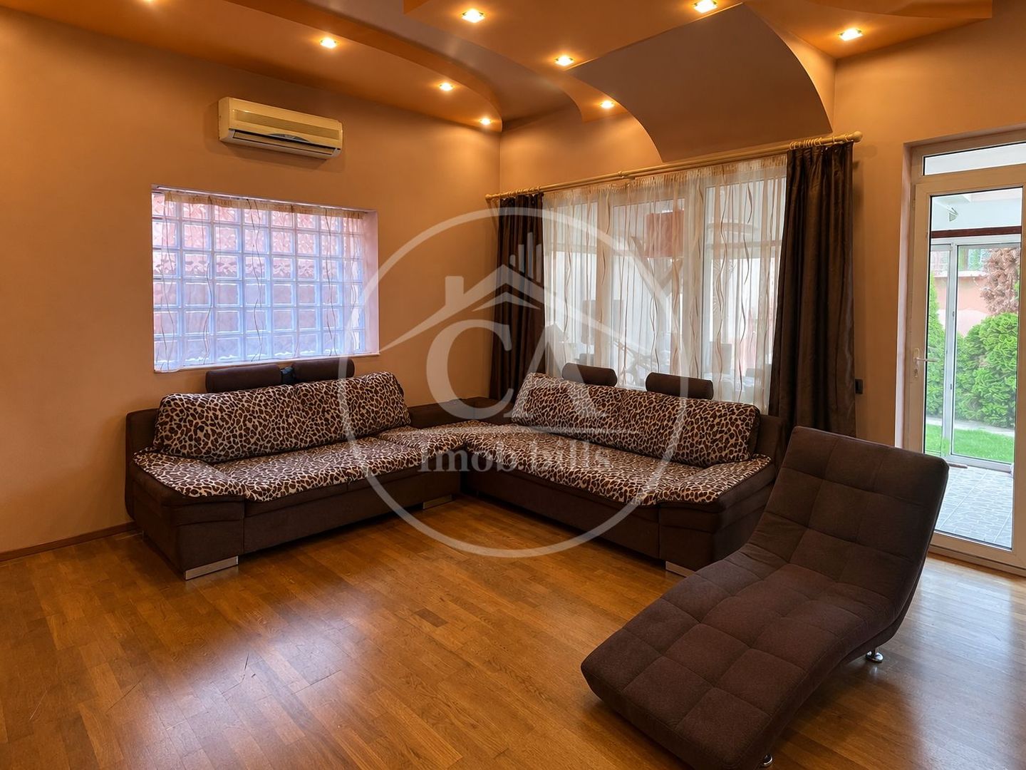 Casa S+P+E cu 5 camere de vânzare în zona Rogerius, Oradea - Poză 2