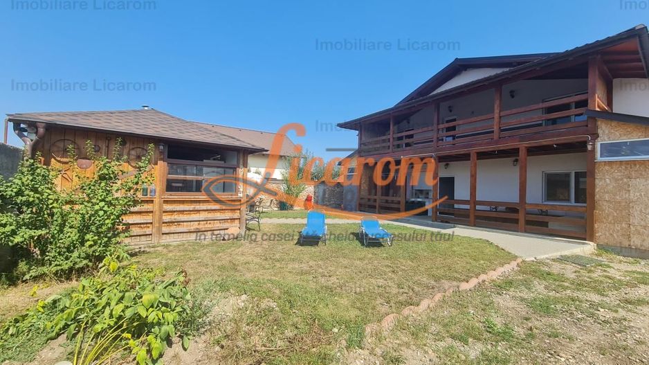 Proprietate in Cristian cu trei constructii+o fundatie,450000euro - Poză 1