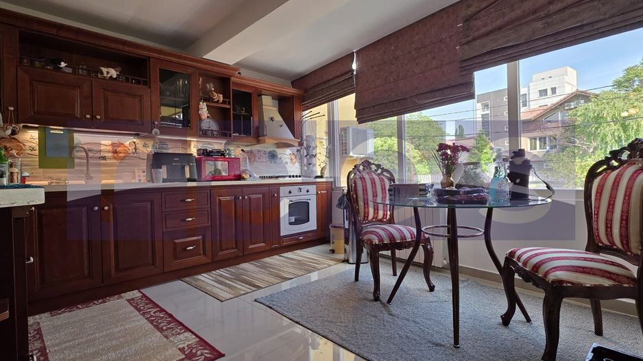 VANZARE CASA 10 CAMERE | ZONA VATRA LUMINOASA - Poză 17