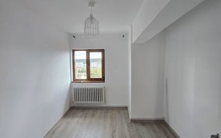 Centru - Gara Iasi- renovat complet - 3 camere decomandat - 69mp - Poză 5