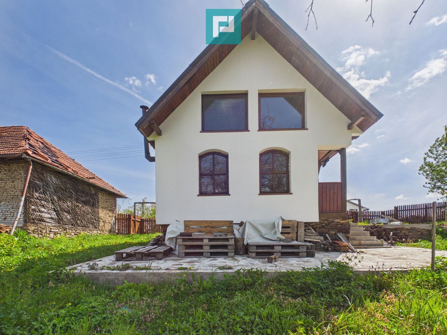 Casă pitorească de vacanță în Dulcele - Poză 2