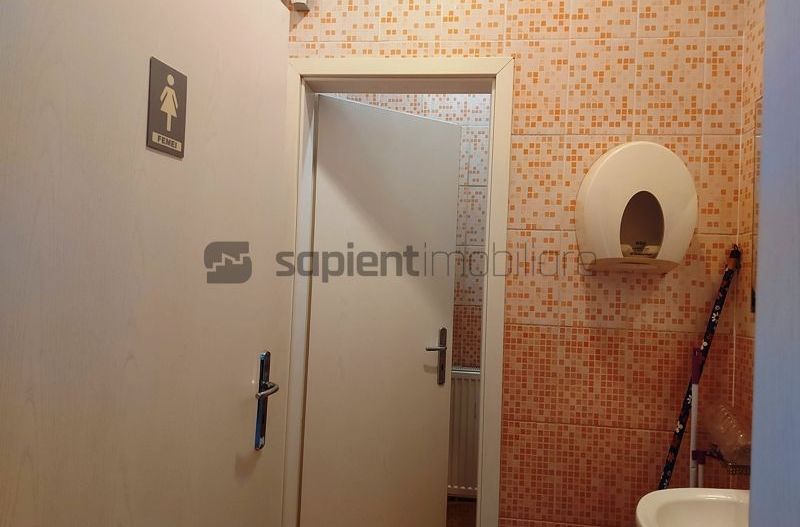 Spatiu comercial ultracentral ideal pentru birouri - Poză 12